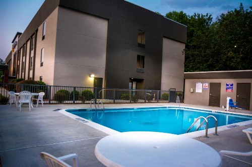 Quality Inn Fayetteville I-95 - image 14