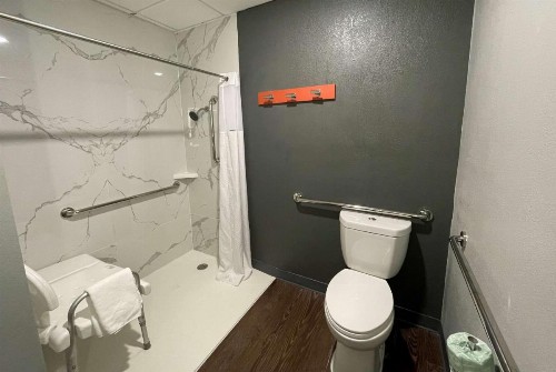 Quality Inn Fayetteville I-95 - image 19