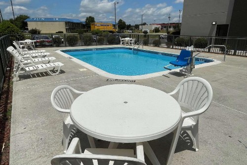Quality Inn Fayetteville I-95 - image 27