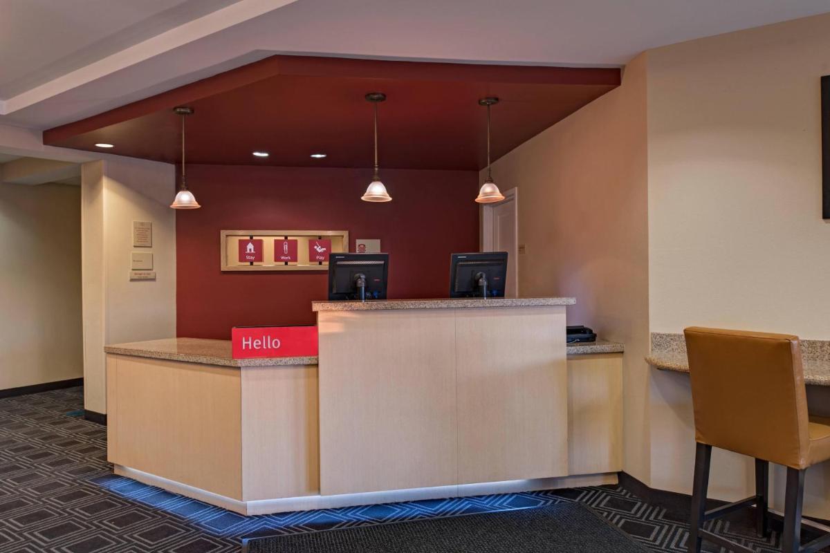 TownePlace Suites Fayetteville Cross Creek - image 4