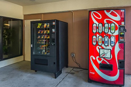 Red Roof Inn & Suites Fayetteville-Fort Bragg - image 10