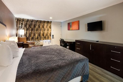 Knights Inn Fayetteville - Fort Bragg - image 29