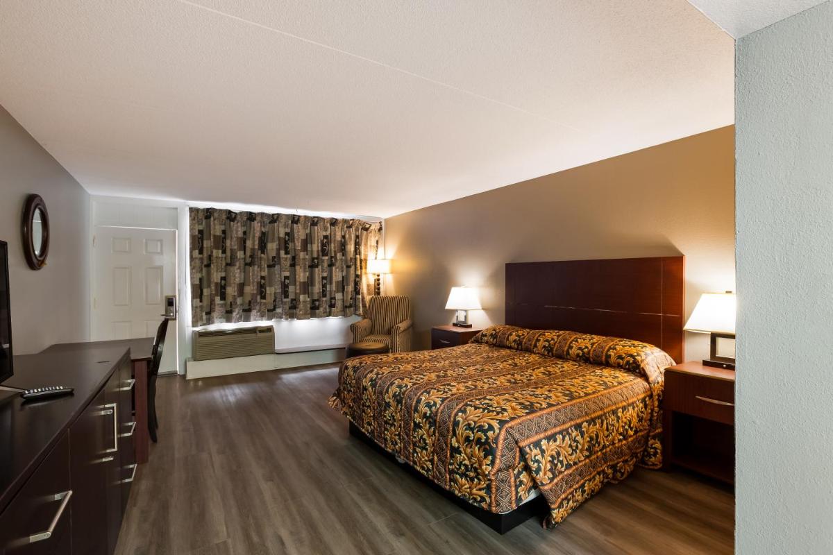 Knights Inn Fayetteville - Fort Bragg - image 5