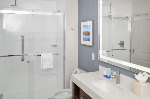 Holiday Inn Express Fayetteville - image 26