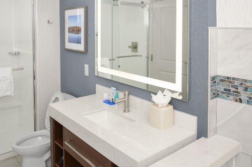 Holiday Inn Express Fayetteville - image 30