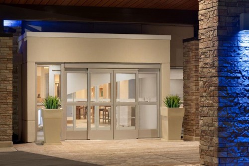 Wingate by Wyndham Fayetteville/Fort Bragg - image 1
