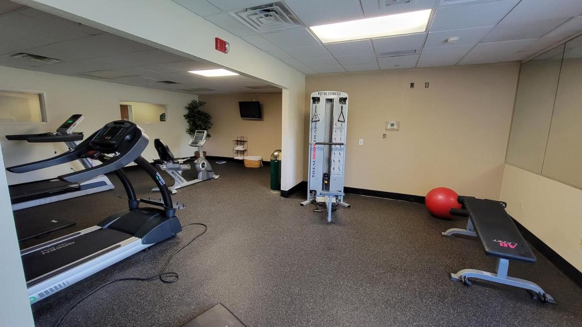 Wingate by Wyndham Fayetteville/Fort Bragg - image 2