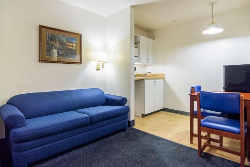 Motel 6-Fayetteville NC - Fort Bragg Area - image 16