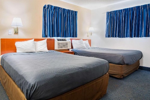 Motel 6-Fayetteville NC - Fort Bragg Area - image 3