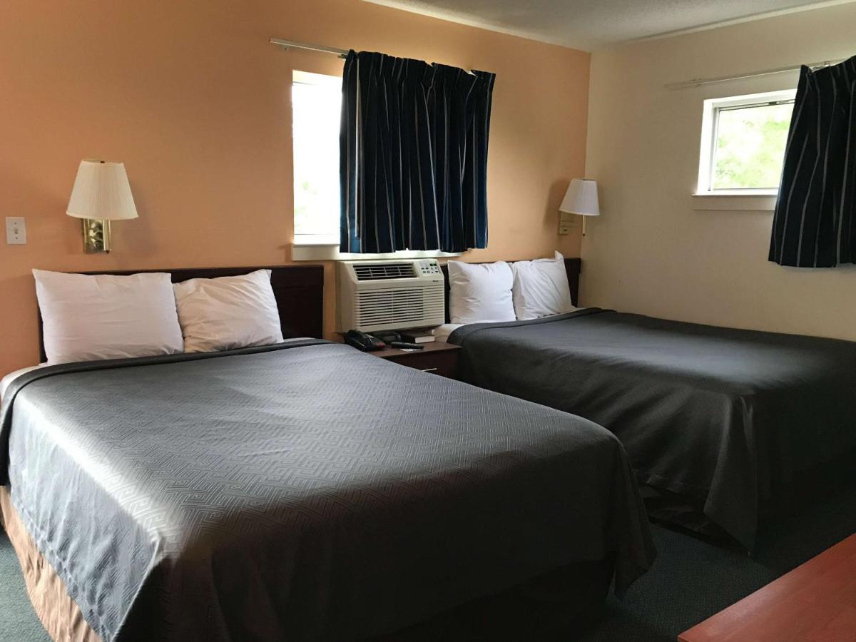 Motel 6-Fayetteville NC - Fort Bragg Area - image 6