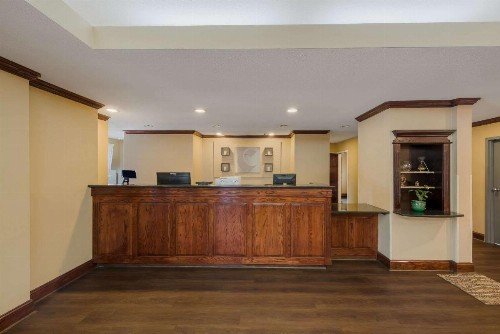 Comfort Inn Fayetteville I-95 - image 10