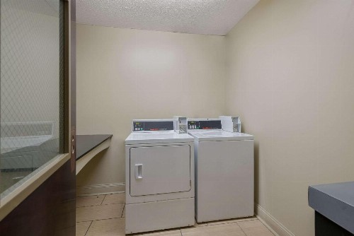 Comfort Inn Fayetteville I-95 - image 27