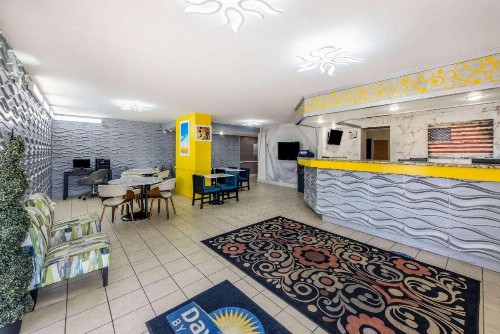 Days Inn & Suites by Wyndham Fort Bragg/Cross Creek Mall - image 10