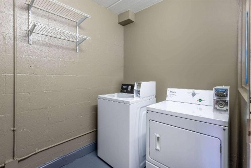 Days Inn & Suites by Wyndham Fort Bragg/Cross Creek Mall - image 34