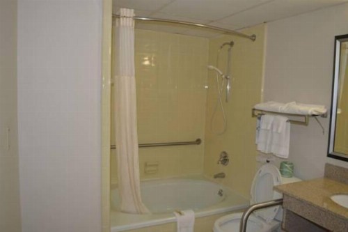 Quality Inn & Suites Fort Bragg - image 5