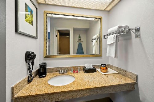 SureStay Plus Hotel by Best Western Fayetteville - image 33