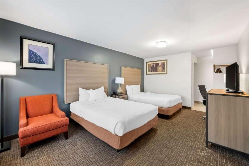 SureStay Plus Hotel by Best Western Fayetteville - image 44