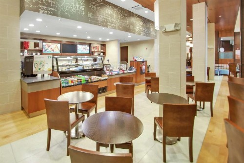 Embassy Suites Fayetteville Fort Bragg - image 11