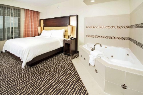 Embassy Suites Fayetteville Fort Bragg - image 21