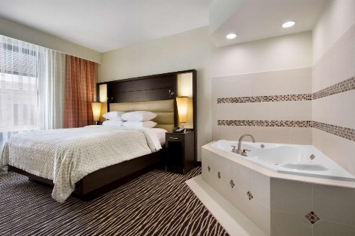 Embassy Suites Fayetteville Fort Bragg - image 24