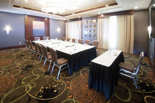 Embassy Suites Fayetteville Fort Bragg - image 33