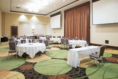 Embassy Suites Fayetteville Fort Bragg - image 40