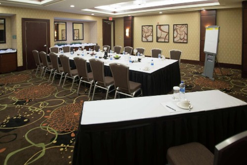 Embassy Suites Fayetteville Fort Bragg - image 41