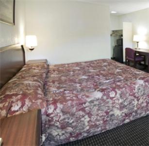 American Eagle Inn Fayetteville - image 6