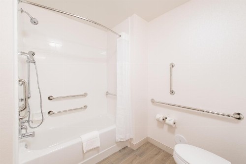 Hampton Inn and Suites Fayetteville NC - image 35