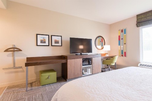 Hampton Inn and Suites Fayetteville NC - image 38