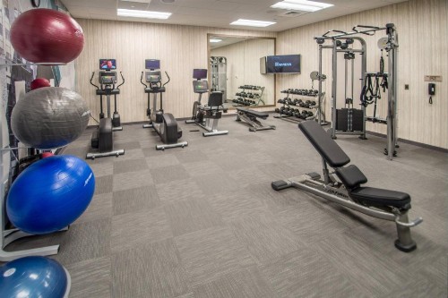 SpringHill Suites by Marriott Fayetteville Fort Bragg - image 19
