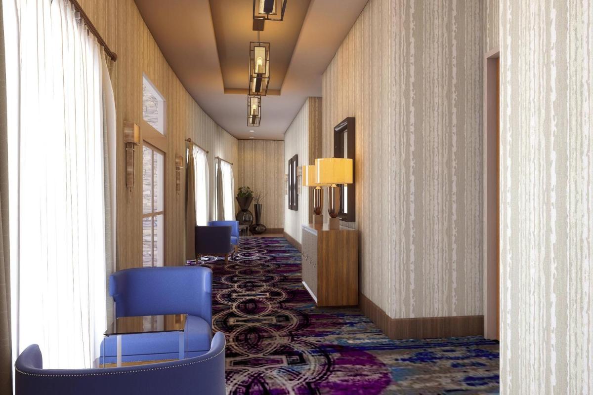 SpringHill Suites by Marriott Fayetteville Fort Bragg - image 2
