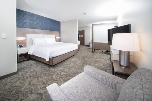 SpringHill Suites by Marriott Fayetteville Fort Bragg - image 36