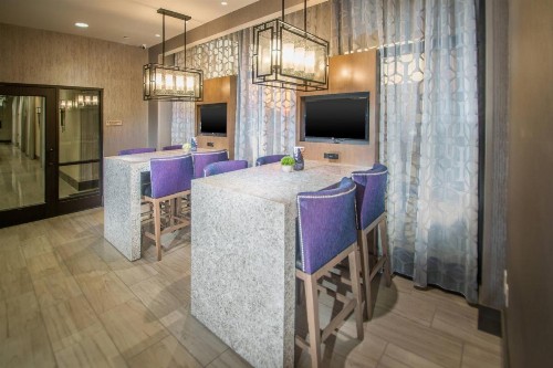 SpringHill Suites by Marriott Fayetteville Fort Bragg - image 6
