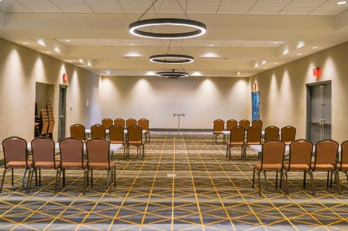 Holiday Inn & Suites - Fayetteville W-Fort Bragg Area an IHG Hotel - image 15