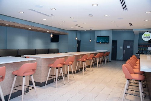 Holiday Inn & Suites - Fayetteville W-Fort Bragg Area an IHG Hotel - image 9