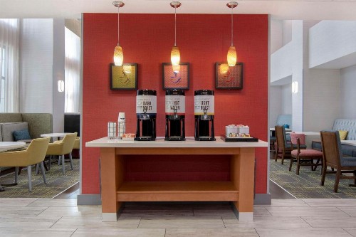 Hampton Inn Fayetteville - image 16
