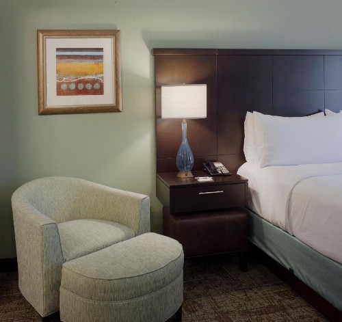 Staybridge Suites Fayetteville an IHG Hotel - image 13
