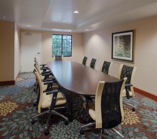 Staybridge Suites Fayetteville an IHG Hotel - image 33