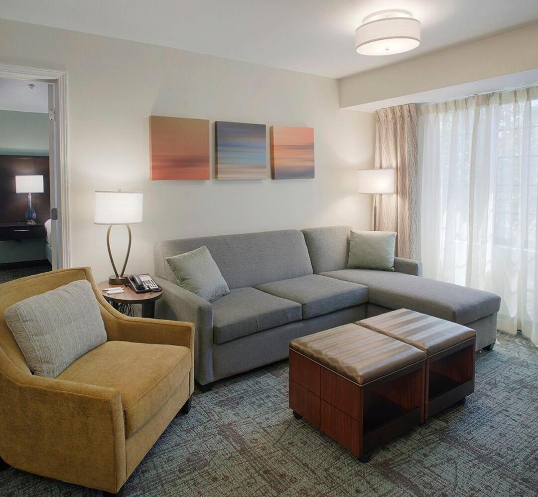 Staybridge Suites Fayetteville an IHG Hotel - image 6
