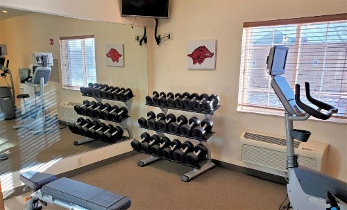 Candlewood Suites Fayetteville - image 14