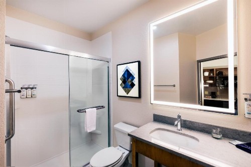 Candlewood Suites Fayetteville - image 24