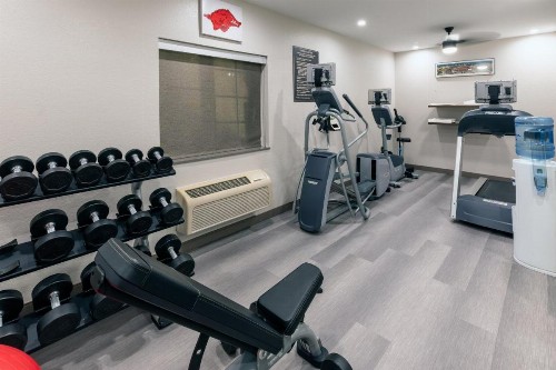 Candlewood Suites Fayetteville - image 26