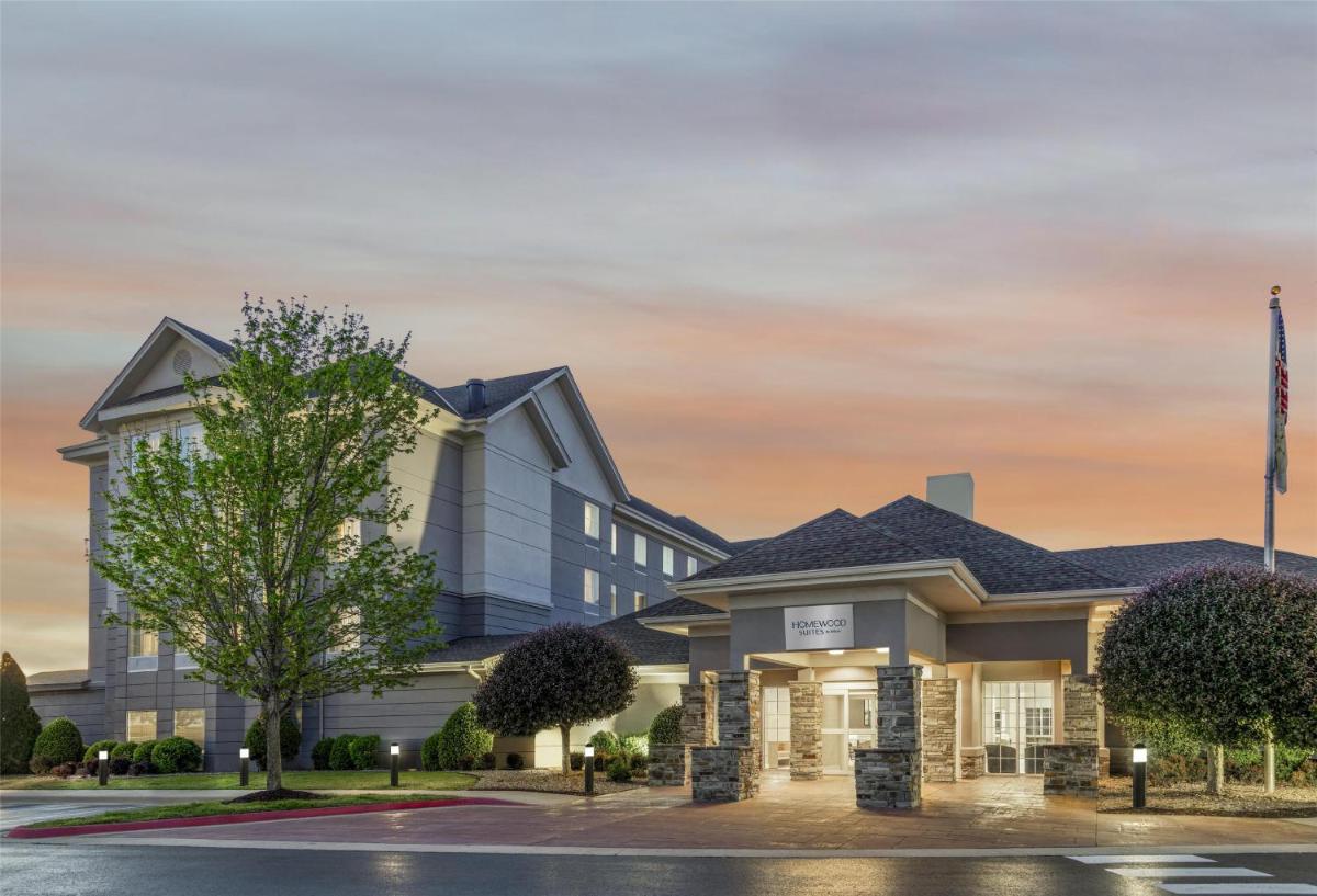 Homewood Suites by Hilton Fayetteville - main image