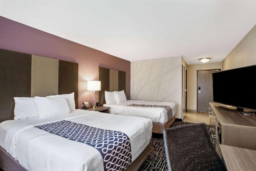 La Quinta by Wyndham Fayetteville - image 26