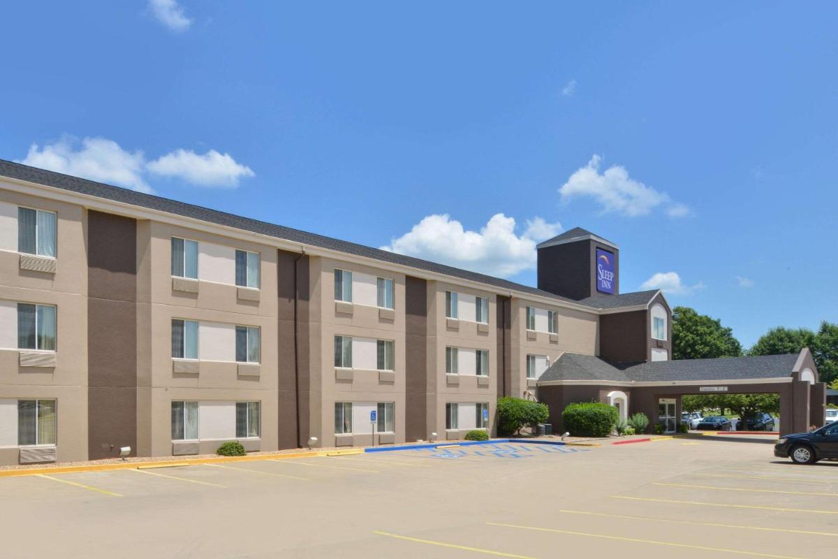 Sleep Inn Fayetteville North - image 4