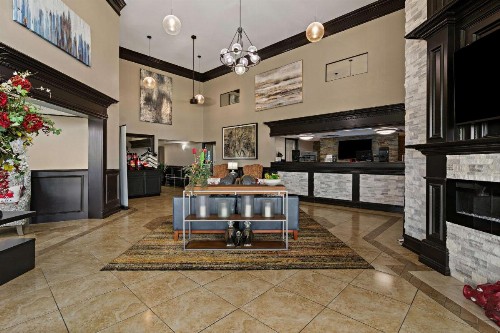 Best Western Windsor Suites - image 11