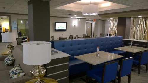 Holiday Inn Express & Suites Fayetteville University of Arkansas Area an IHG Hotel - image 10