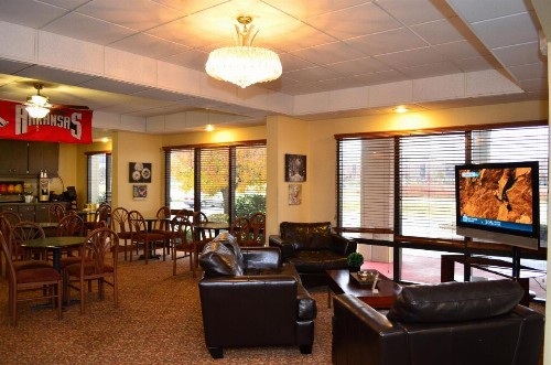 Baymont by Wyndham Fayetteville - image 3