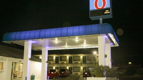 Motel 6-Fayetteville AR - image 12